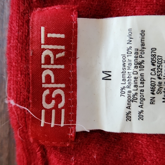 Esprit cropped vintage wool sweater. - Picture 3 of 3